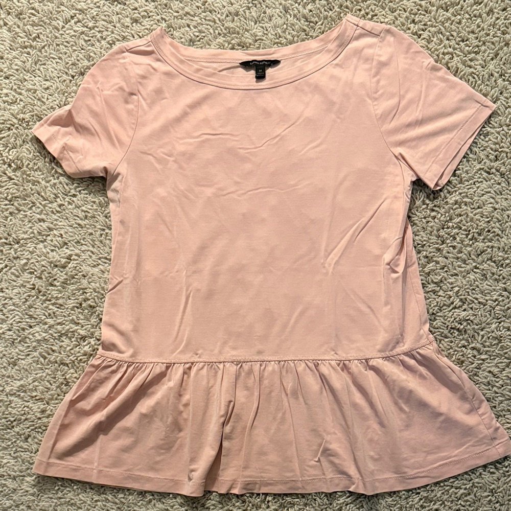 Banana Republic Light Pink Short Sleeve Peplum Top